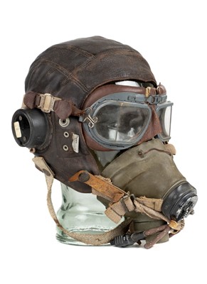 Lot 91 - Royal Air Force. WWII Flying Helmet, Goggles and Oxygen Mask
