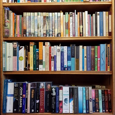 Lot 850 - Paperbacks. A collection of approximately 400 paperbacks
