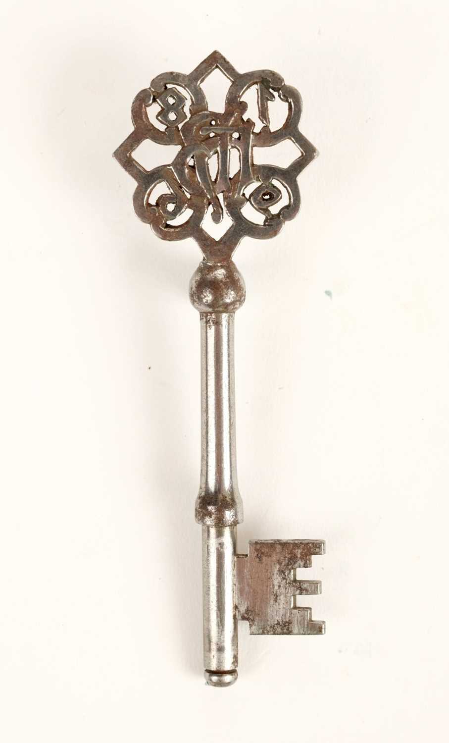 Lot 123 Keys. A collection of keys including