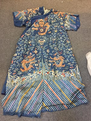 Lot 263 - Chinese Dragon Robe. A 19th century brocade silk Dragon Robe