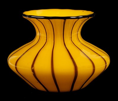 Lot 307 - Powolny (Michael, 1871-1954). A Tango glass vase