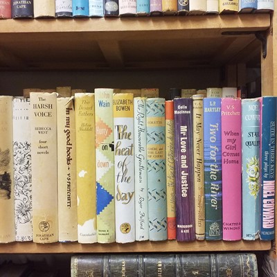 Lot 387 - Modern Fiction. A collection of early to mid 20th-century fiction