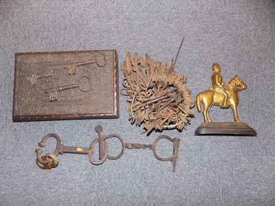 Lot 124 - Keys. A large collection of George III and later keys and other items