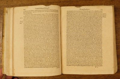 Lot 274 - Chauliac (Guy de). Chirurgia magna, restituta à Laurentio Joubert, Lyon, 1585