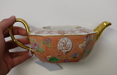 Lot 166 - George III.  A Wedgwood Jubilee pattern teapot c.1810