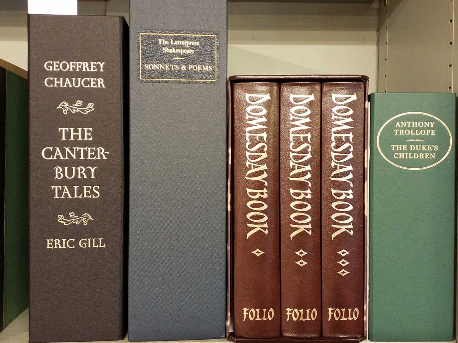 Lot 680 - Folio Society. The Canterbury Tales, 2010