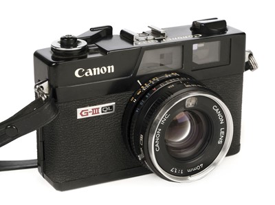 Lot 103 - Canon Canonet QL17 G-III 35mm film camera with fixed 40mm f/1.7 lens
