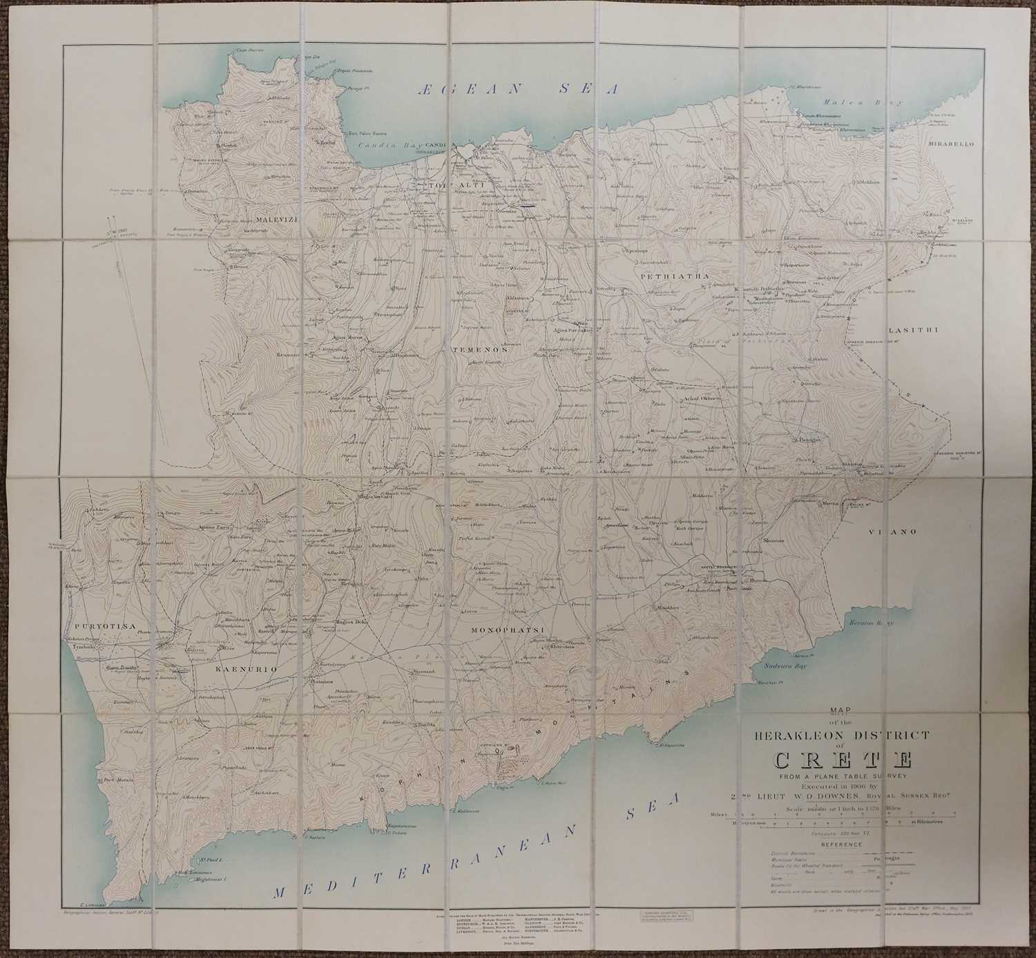 Lot 211 - Folding Maps. A mixed collection of