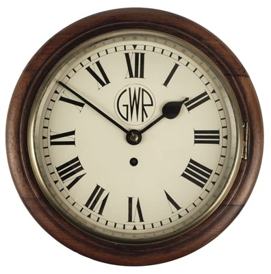 Lot 294 - Great Western Railway. A GWR circular fusee wall clock