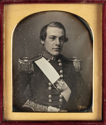 Lot 170 - Sixth-plate daguerreotype of a (?)Captain of the 82nd Foot, c.1846