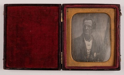 Lot 174 - Sixth-plate daguerreotype of a British Crimean War veteran, c.1856