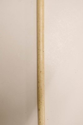 Lot 42 - Walking Stick. A George III whale bone walking stick