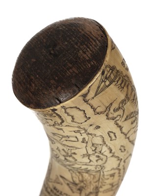 Lot 31 - Powder Horn. North American scrimshaw powder horn c.1750