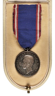 Lot 277 - Royal Victorian Medal, G.VI.R., silver
