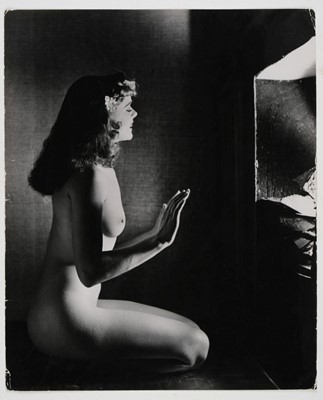 Lot 45 - Female Nudes. A group of 32 vintage gelatin silver print photographs by Stephen Glass, c. 1940/1950s