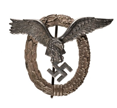 Lot 257 - Third Reich. A Luftwaffe Pilot & Observer badge