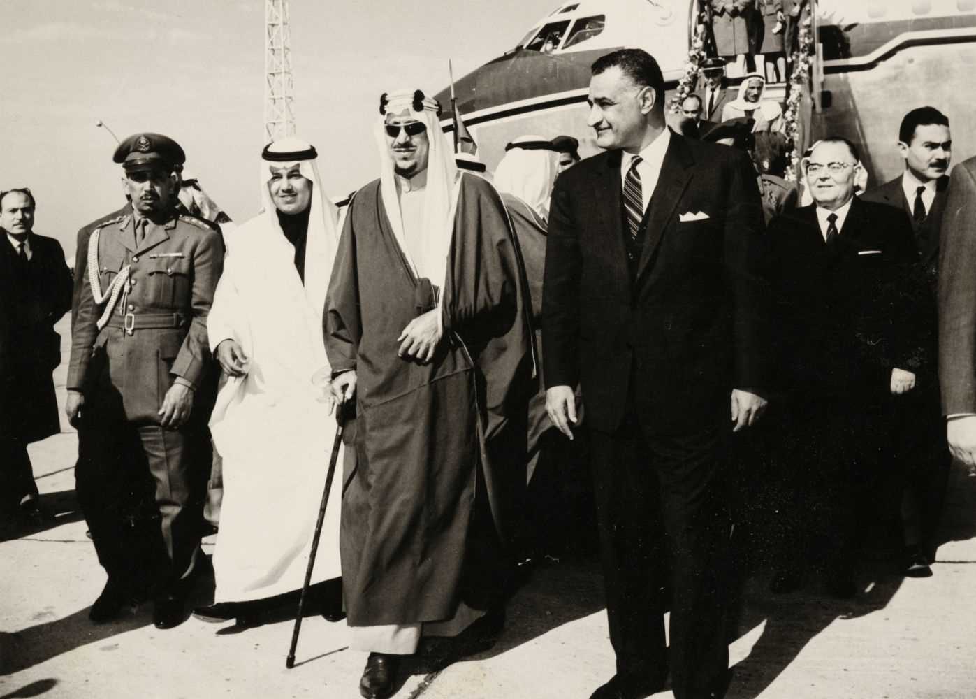 Lot 396 - Middle East. A group of 4 gelatin silver print press prints of Middle East rulers, 1960s