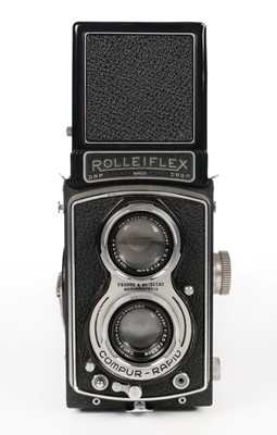 Lot 110 - Rolleiflex "New Standard" medium format 6x6 TLR film camera, 1949-1941, Serial No. 894515