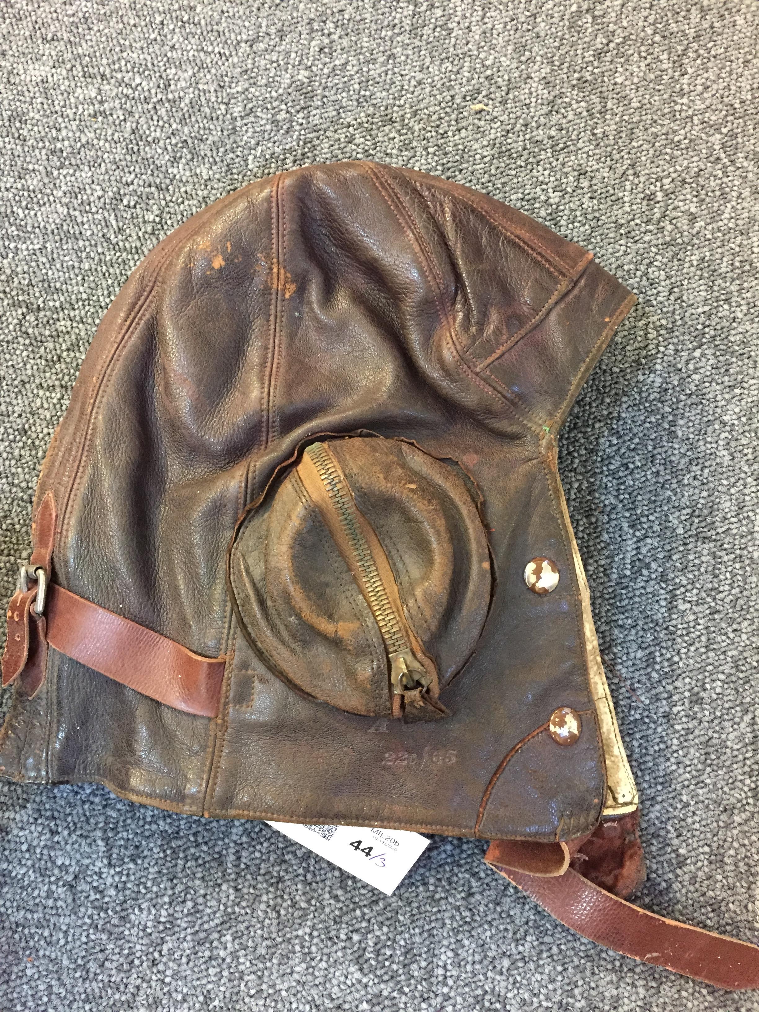 Lot 44 - Flying Helmets. A WWII B Type Flying Helmet