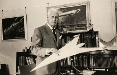 Lot 330 - Wallis (Barnes Neville, 1887-1979). A vintage photograph of Barnes Wallis, 26 September 1957