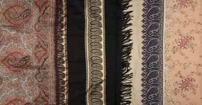 Lot 286 - Shawls. A pair of early-mid 19th century woven Norwich shawls, & others