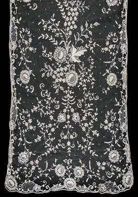 Lot 269 - Lace. A Victorian Limerick lace stole, & other lace items