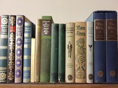 Lot 347 - Folio Society. 112 volumes