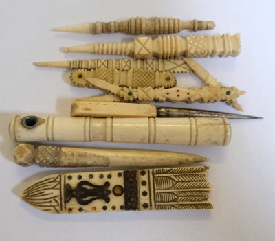 Lot 275 - Sewing. A collection of sewing tools, 19th and 20th century