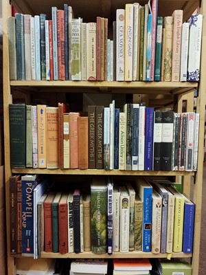 Lot 440 - Literature. A large collection of modern & illustrated literature