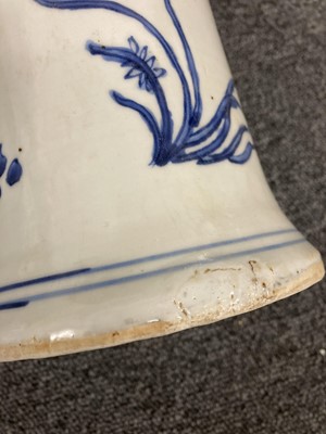 Lot 154 - Chinese Vase. A blue and white porcelain vase, probably late 18th century