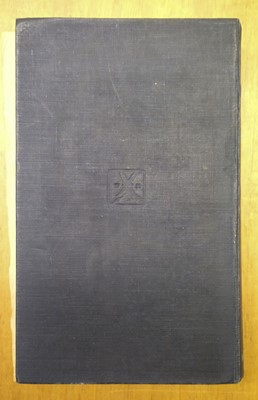 Lot 34 - Shackleton (Ernest H.). South, 1st edition, 2nd impression, 1919