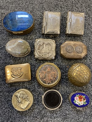 Lot 134 - Trinket Boxes. Swiss silver and enamel box, snuff boxes and other items
