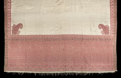 Lot 281 - Shawl. A large Kashmir shawl, circa 1815-1820