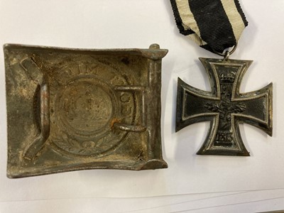 Lot 474 - Prussia, WWI Iron Cross, 1st class and related items
