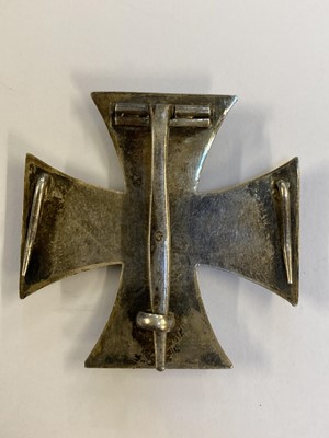 Lot 474 - Prussia, WWI Iron Cross, 1st class and related items