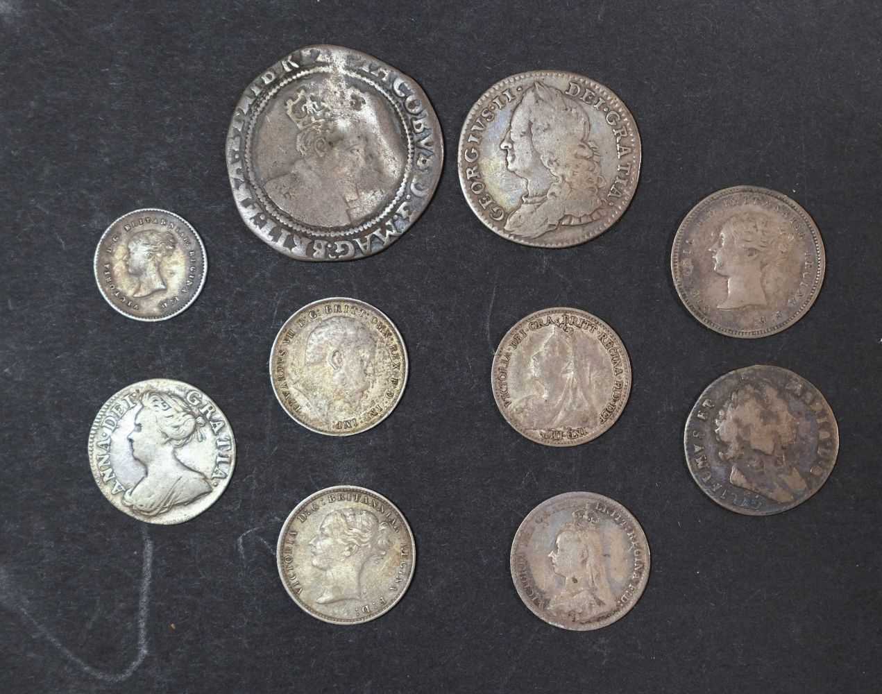 Lot 28 - Coins. Great Britain. Various