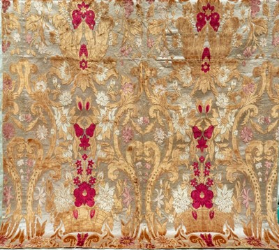 Lot 252 - Fabric panel. A voided velvet panel, probably 18th century, Italian