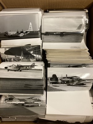 Lot 509 - Aviation Photographs. A quantity of over 1000 prints.