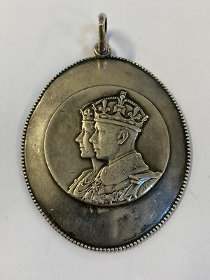 Lot 475 - Rhodesia. Royal Visit to South Africa 1947 Silver Medal