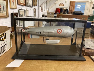 Lot 497 - Airship. Model in a case of a French airship