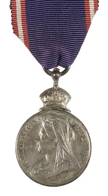 Lot 476 - Royal Victorian Medal, V.R., silver