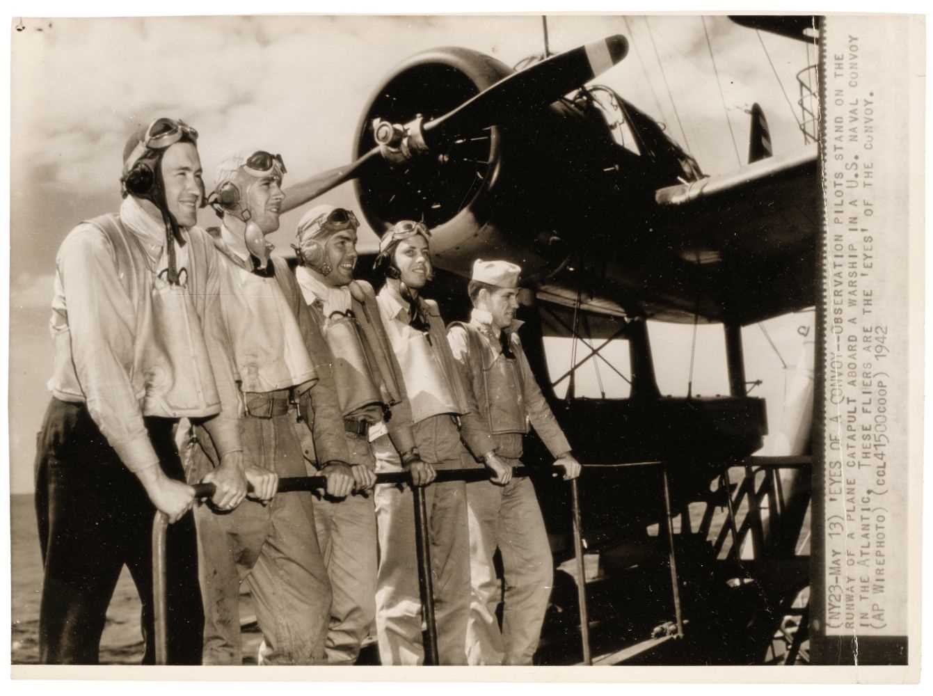 Lot 224 - World War II & Vietnam. A group of approximately 80 press photographs