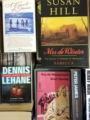 Lot 212 - Crime fiction. A large collection of modern crime fiction