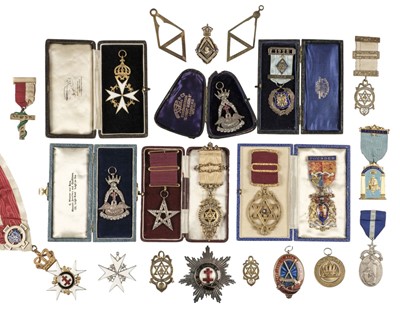 Lot 255 - Masonic Medals. Knights Templar neck badge, London 1938 and other medals