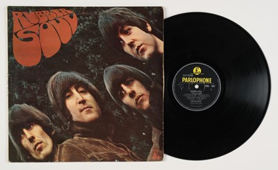 Lot 305 - The Beatles. Beatles records, inc. Red & Blue albums, Rubber Soul, Sgt. Pepper, Revolver, etc