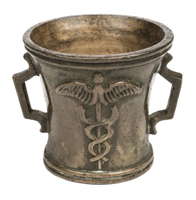 Lot 95 - Mortar. 18th-century bronze medical mortar
