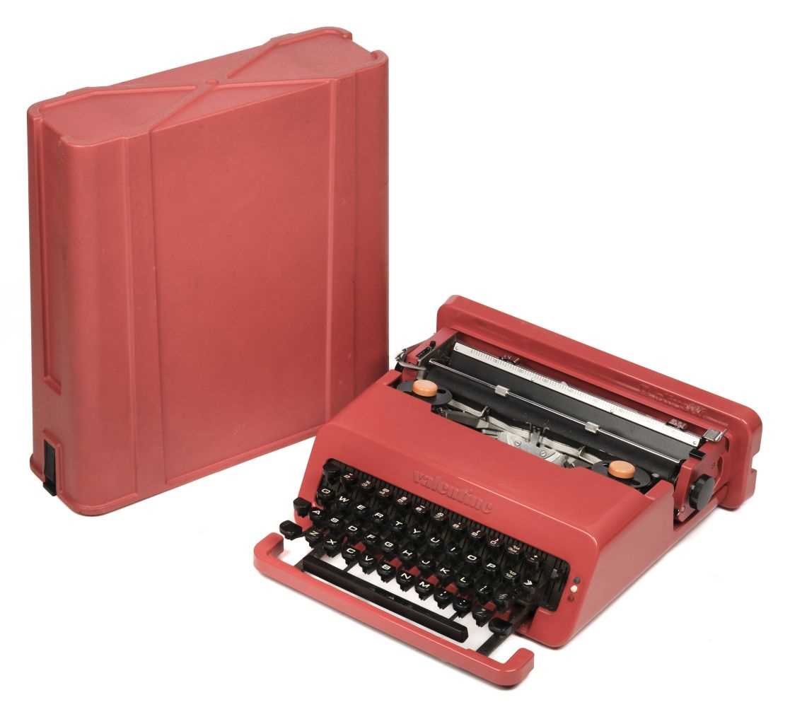 Lot 77 - Typewriter. Olivetti Valentine typewriter 1969-73