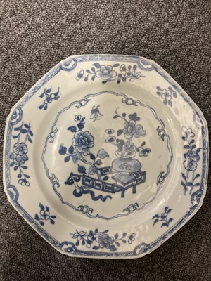 Lot 296 - Bowl. An 8th-century Chinese porcelain bowl plus a plate