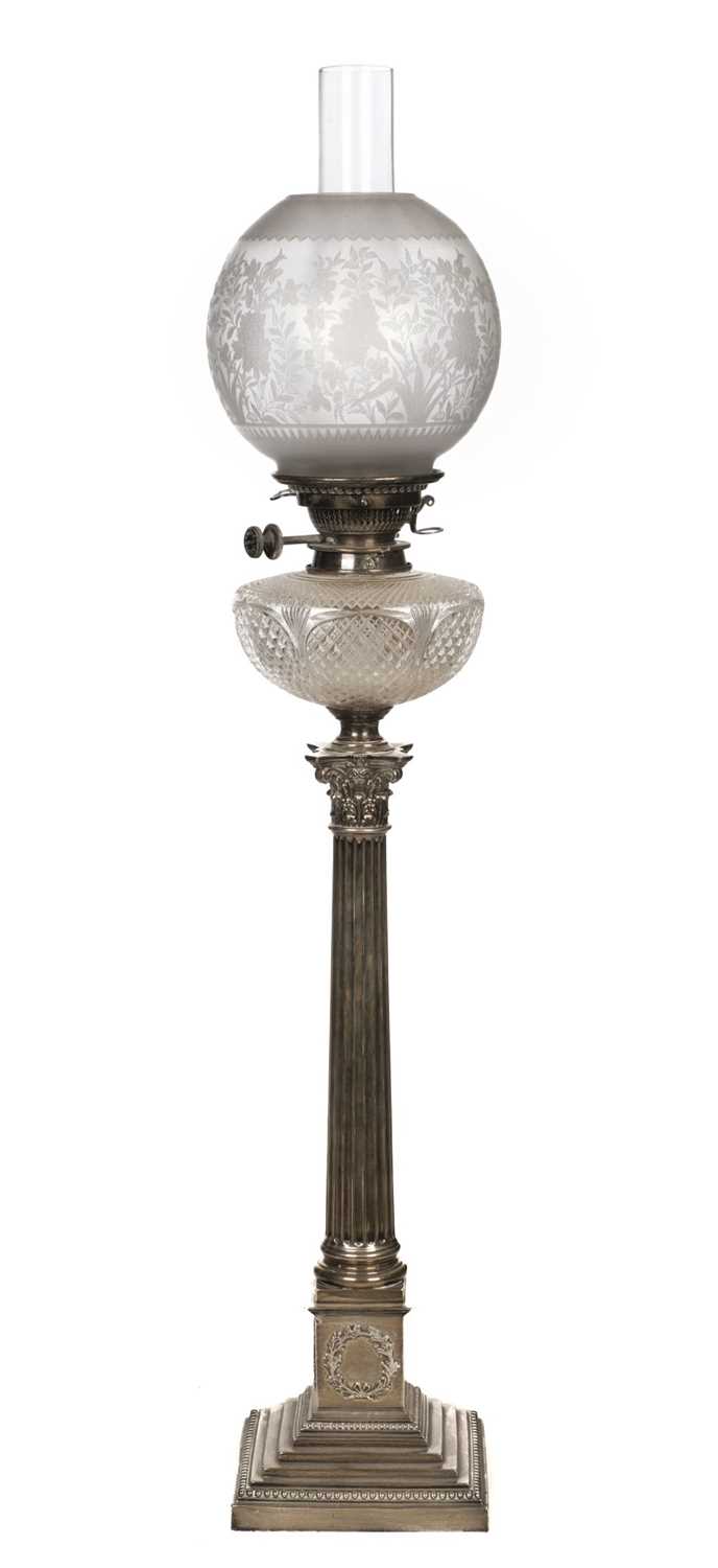 Lot 212 - Oil Lamp. An Edwardian silver oil lamp