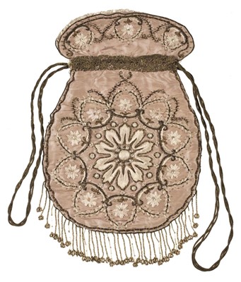 Lot 529 - Bag. An early embroidered silk reticule, circa 1790-1810